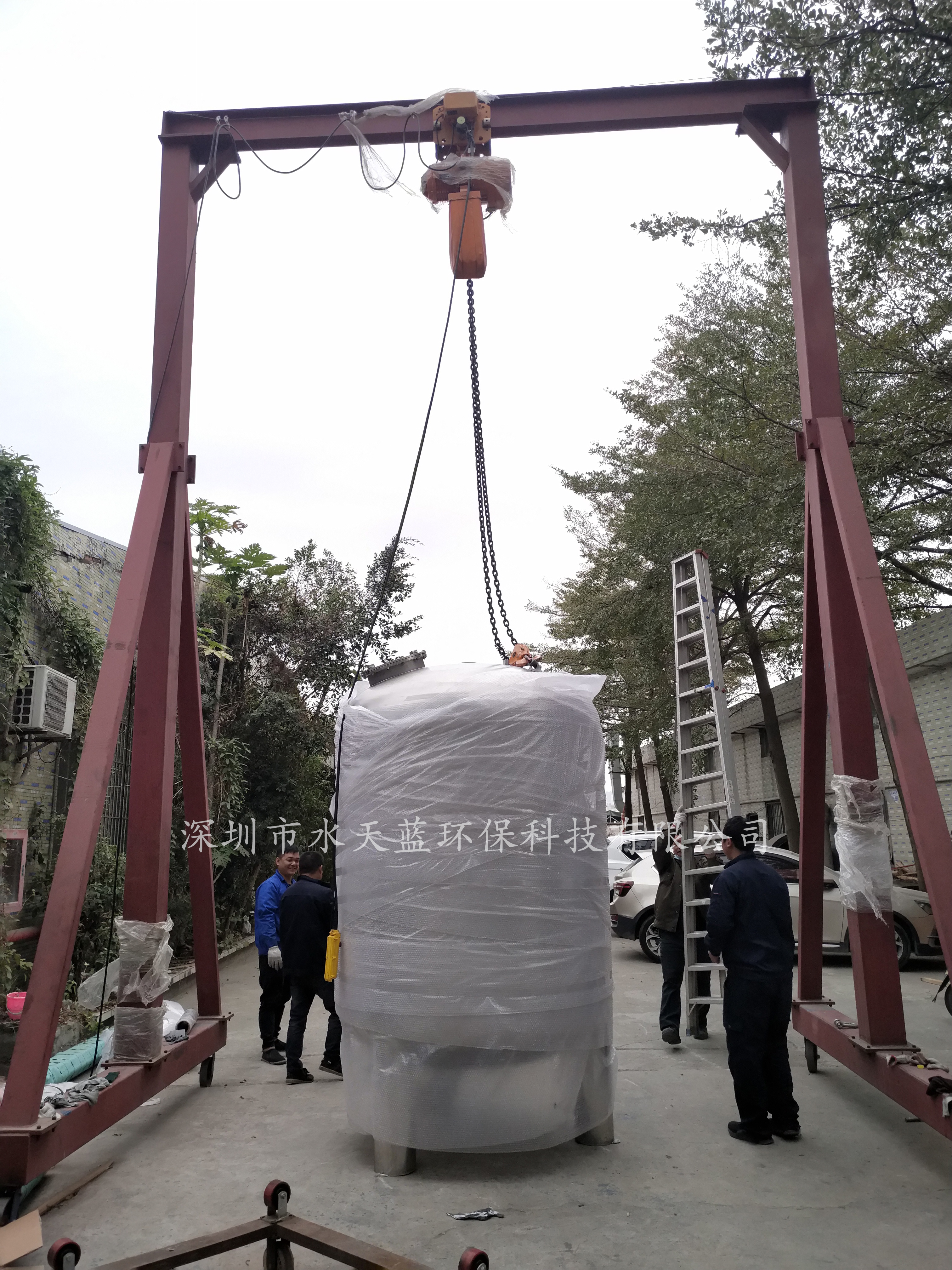 過(guò)濾器裝車發(fā)貨現(xiàn)場(chǎng)